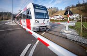 Die Frauenfeld-Wil-Bahn (FWB) verbindet die Gemeinden durchs Murgtal. (Bild: Reto Martin)