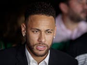 Die brasilianische Polizei will das Vergewaltigungsverfahren gegen Fussballstar Neymar zu den Akten legen. (Bild: KEYSTONE/AP/ANDRE PENNER)