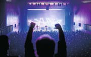 Im ehemaligen Hallenbad Feldkirch treten interessante und auch international bekannte Bands auf. (Bild: Matthias Dietrich)