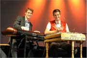 Elias Bernet und Nicolas Senn spielen Boogie-Woogie. (Bild: PD)