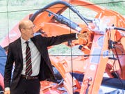 Bucher Industries - im Bild CEO Jacques Sanche - hat im ersten Halbjahr eine rückläufige Nachfrage nach den Landmaschinen der Kuhn Group in den USA verspürt. (Bild: KEYSTONE/ENNIO LEANZA)