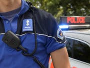 Szenen wie in einem Film: Die Polizei lieferte sich mitten in Genf eine wilde Verfolgungsjagd mit einem französischen Raser. (Bild: Keystone/MARTIAL TREZZINI)