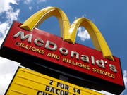Das italienische Kulturministerium hat Pläne des amerikanischen Fast-Food-Riesen McDonald's gestoppt, eine Filiale in der Nähe der antiken Caracalla-Thermen in Rom zu eröffnen. (Bild: KEYSTONE/AP/GENE J. PUSKAR)
