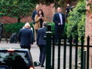 Der britische Premierminister Boris Johnson wurde am Mittwoch bei seinem Antrittsbesuch in Nordirland nicht mit offenen Armen empfangen. Grosser Streitpunkt beim Brexit ist der Backstop, den Johnson ablehnt. (Bild: KEYSTONE/AP PA/LIAM MCBURNEY)