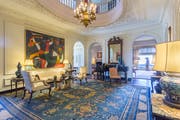 Das 40-Zimmer-Anwesen des Unternehmers John D. Rockefeller zeigt den Pomp vergangener Zeiten. Bild: Jaime Martorano
