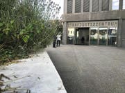 Im Sterbehilfe-Prozess vor dem Baselbieter Strafgericht im Strafjustizzentrum in Muttenz halten Staatsanwaltschaft und Verteidigung ihre Plädoyers. (Bild: Roger Lange, Keystone-SDA)
