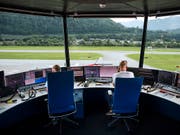 Das Bundesgericht hat die Verurteilung eines Fluglotsen bestätigt. (Bild: KEYSTONE/TI-PRESS/ALESSANDRO CRINARI)