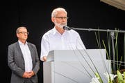 Kommt der Bundesrat aus Mitleid, weil Nidwalden ein Halbkanton ist? Diese Frage wirft der Stanser Gemeindepräsident Gregor Schwander in seiner Rede auf. (Bild: Christian H. Hildebrand, Stans, 5.Juli 2019)