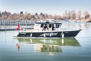 Die Seepolizei beim Yachthafen Kreuzlingen. (Bild: Andrea Stalder/ 15.2.2019)