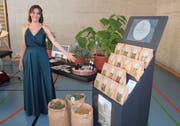 Beim Siegerprojekt hat Valeria Fitzi 15 Heilkräuter kultiviert und daraus auch Salben und Insektensprays hergestellt. (Bild: Ernst Inauen)