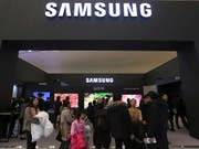 Gewinn eingebrochen: Überkapazitäten und der Handelskonflikt zwischen den USA und China machen dem südkoreanischen Technologieriesen Samsung zu schaffen. (Bild: KEYSTONE/AP/AHN YOUNG-JOON)