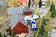 Die Ausstellung zeigt erneuerbare Energien im Miniaturformat. (Bild: Donato Caspari)