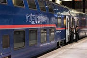 In Basel einsteigen und in Hamburg aufwachen: Die Nachfrage nach Nachtzügen ist im vergangenen Jahr stark gestiegen. Im Bild ist ein Nightjet der Österreichischen Bundesbahnen zu sehen.(Bild: Christian Beutler/Keystone, 19. November 2018)