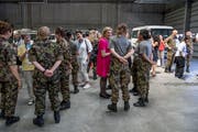 Nach der Einsatzübung kam es zu angeregten Gesprächen.