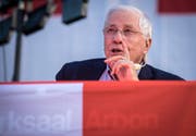 800 Besucher verfolgten in Arbon die Rede von alt Bundesrat Christoph Blocher. (Bild: Reto Martin)