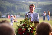 In Gachnang hält Gemeindepräsident Roger Jung die Festrede. (Bild: Evi Biedermann)
