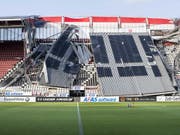 Das Dach des Stadions in Alkmaar ist teilweise eingestürzt (Bild: KEYSTONE/EPA ANP/VINCENT JANNINK)