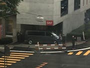 Ein verwirrter Mann drang am Montag in den Eingangsbereich des SRF-Gebäudes in Bern ein. Die Polizei konnte ihn dingfest machen und zur weiteren Abklärung in eine medizinische Einrichtung bringen. (Bild: zvg)