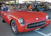 Eine Chevrolet Corvette der frühen Jahre bringt Sonne in das Herz jedes Autofans.Bild: Ulrike Huber