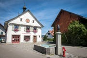 H. arbeitete von 1995 bis 2001 in der Gemeindeverwaltung: das frühere Gemeindehaus in Basadingen. (Bild: Reto Martin)