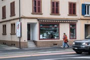 Nach drei Jahren Zwangspause hat das Maihofquartier wieder ein Quartierbüro. (Bild: Boris Bürgisser)
