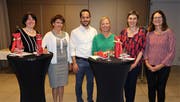 Informierten und diskutierten zum Thema «Pflege»: Pia Zurbrügg, Domenika Schnider, Moderator Dario Sulzer, Katja Hornung, Barbara Gysi und Katrin Schulthess (von links). (Bild: Hanspeter Thurnherr)