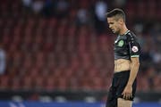 Hängender Kopf: St.Gallens Jordi Quintillà erzielt zwar kurz vor der Pause das zwischenzeitliche 1:1 – zu einem Punktgewinn reicht es trotzdem nicht. (Bild: Ennio Leanza/KEY)