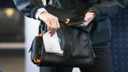 Die Zehnjährige hatte ein Abonnement für den Bus – ihre fünfjährige Schwester aber nicht. (Bild: Symbolbild/Keystone)