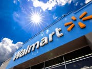 Dem Handelsstreit zum Trotz wird der US-Handelsriese Walmart für das Gesamtjahr sogar zuversichtlicher und hebt seine Gewinnprognose an. (Bild: KEYSTONE/AP/GENE J. PUSKAR)