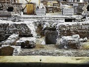 Ein Bild der Grabungen in der St.Galler Kathedrale in den 60er-Jahren. (Bild: pd)
