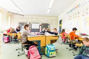 Jetzt gilt es wieder ernst: Die Schule beginnt. (Bild: PD)