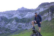 Tobias Balcar aus Appenzell möchte alle 128 Gipfel des Alpsteins besteigen. (Bild: Raphael Rohner)