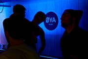 Die Oya-Bar verwandelt sich am St.Galler Fest jeweils in die «Bar der Tausend Lichter». (Bild: Urs Bucher)