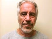 Gemäss Autopsiebericht hat Jeffrey Epstein Suizid begangen. (Bild: KEYSTONE/AP New York State Sex Offender Regi)