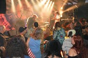 Ausgelassene Stimmung am «Rock the Frog». (Bild: Judith Schuck)