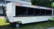Die Solarbar der CVP Thurgau geschlossen mit Beschriftung. (Bild: PD)