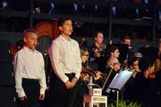 Yannis Keller und Emanuele Grande ergänzten mit ihrem Knabensopran das Ensemble und hatten in der Zugabe sogar ein Solo.