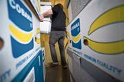 Wer in eine Mietwohnung zieht, zahlt in der Regel eine Mietkaution. (Bild: Urs Jaudas/Keystone, 31. Januar 2019)