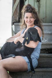 Andrea Brühlmann liegen ihre Tiere sehr am Herzen. (Bild: Andrea Stalder)