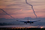 Die Flugbranche gerät unter der Klimadiskussion immer mehr unter Druck. (Bild: Christian Merz/Keystone, 13. Oktober 2017))
