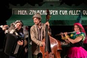 Im Figurentheater Petruschka spielt auch die klassische Musik eine wichtige Rolle. (Bild: Monique Wittwer)