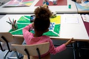 Sieben Kinder besuchen derzeit die Schule auf dem Glaubenberg. (Bilder: Corinne Glanzmann, 21. August 2019)