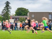 Am Wettlauf «Dä schnellscht Rotmöntler, di schnellscht Rotmöntlerin» nahmen rund 130 Kinder freiwillig teil. (Bild: Urs Bucher - 23. August 2019)