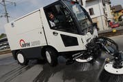 Als in Hochdorf noch Putzmaschinen produziert wurden: Ein Fahrzeug der ehemaligen Maschinenfabrik Hochdorf MFH aus dem Jahr 2007. (Bild: Markus Forte, Hochdorf, 24. April 2007)