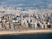 Im Süden der libanesischen Hauptstadt Beirut kam es in der Nacht auf Sonntag zu einer heftigen Explosion. (Bild: KEYSTONE/PETER KLAUNZER)