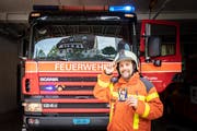 War schon als Kind Feuer und Flamme für die Feuerwehr: Raphael Rohner. Heute ist er bei der St.Galler Milizfeuerwehr. (Bild: Urs Bucher)