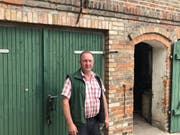 Jens Schreinecke ist Chef des Kreisbauernverbandes Potsdam-Mittelmark. Er sagt: «Hier gehören einfach einige Wolfsrudel abgeschossen.» (Bild: Christoph Reichmuth)