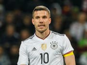 Lukas Podolski könnte bei Olympia in Tokio nochmals für Deutschland auflaufen (Bild: KEYSTONE/EPA/RONALD WITTEK)