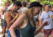 Party im Garten der Militärkantine. (Bild: PD)
