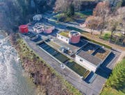 Die ARA Mühlewies in Bütschwil liegt an der Thur. Am Freitagnachmittag kann man die Anlage besichtigen. (Bild: Gemeinde Bütschwil-Ganterschwil)